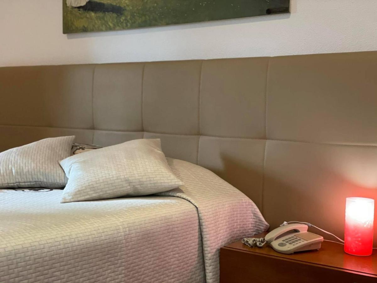 Hotel Rural A Coutada - Peniche Atouguia Da Baleia Buitenkant foto